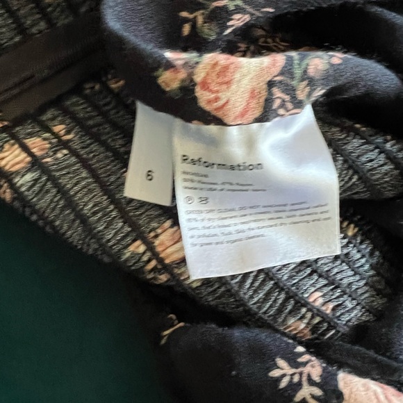 Reformation Nina Top Size 6 - Picture 5 of 6